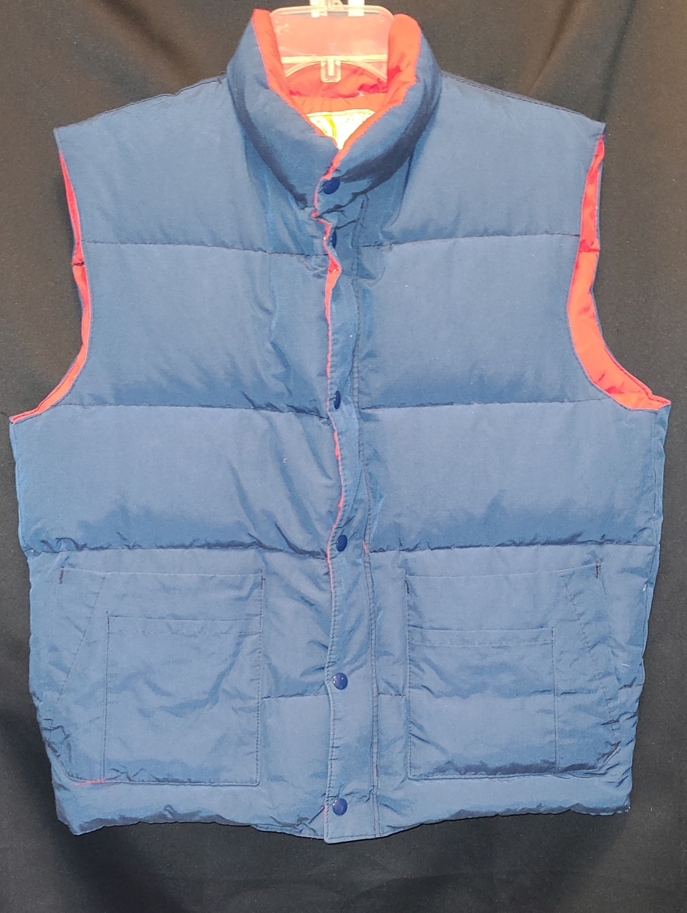 Vintage Woods Arctic Brand down-insulated outerwear Men's Reversible Puffer Vest
